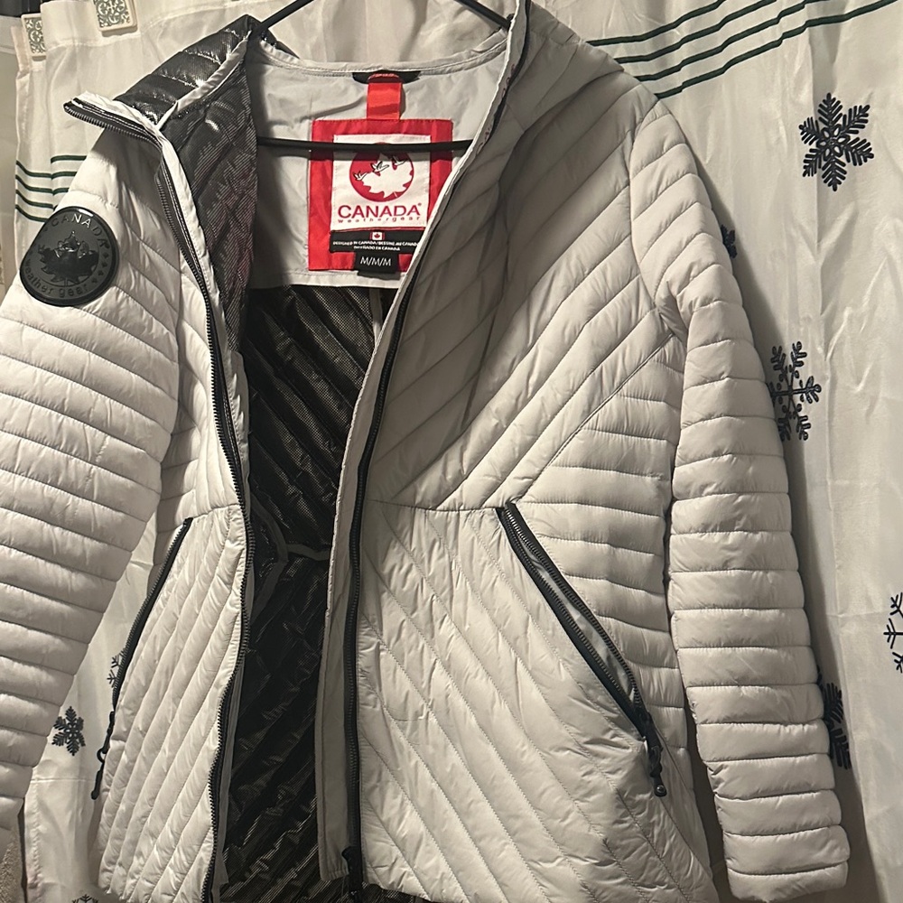 Canada Goose Women's Light Gray Quilted Puffer Jacket